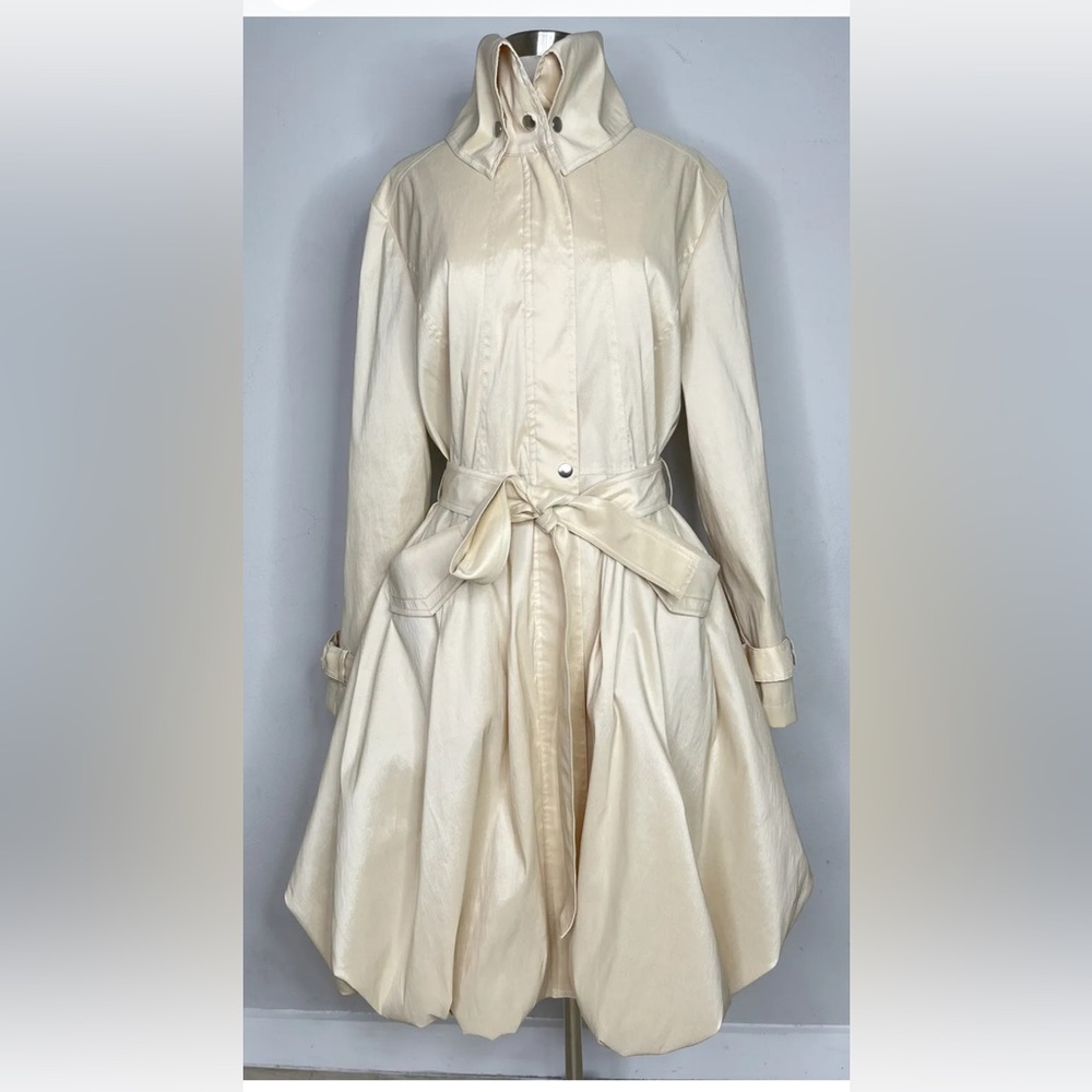 Samuel Dong Bubble Trench Coat. Size: L - Picture 10 of 10